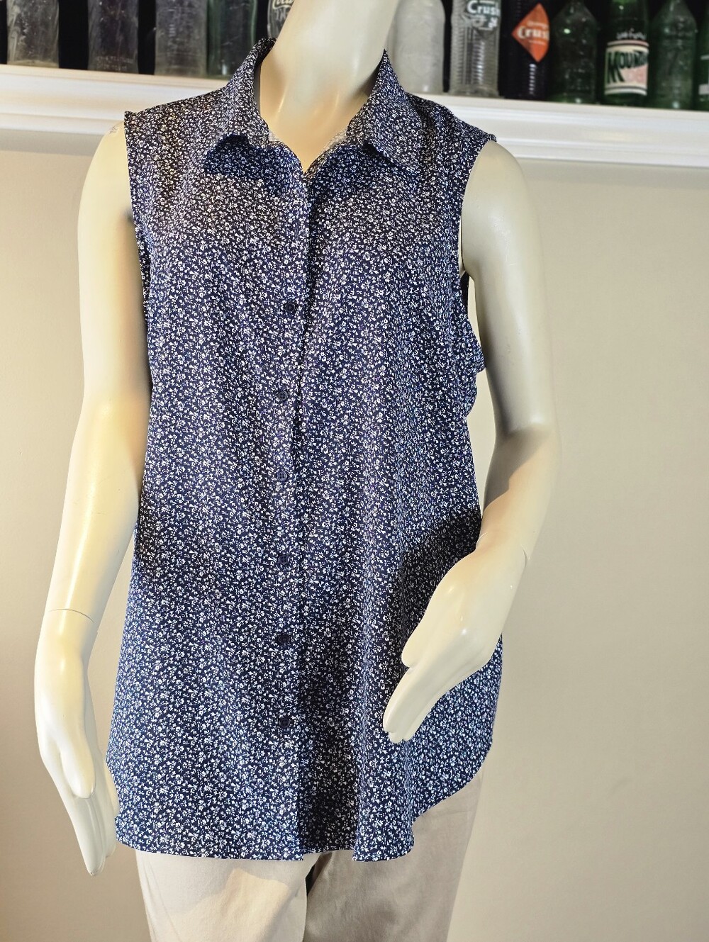 XXL Cleo Navy Blue Ditsy Floral Sleeveless Button Front Blouse